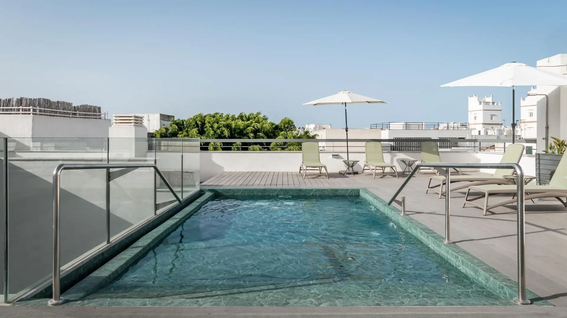 Hotel Bypillow La Sal Cadiz Spain