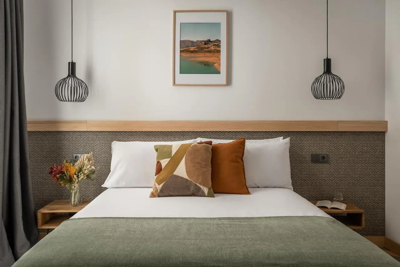 호텔 Bypillow La Sal 카디스